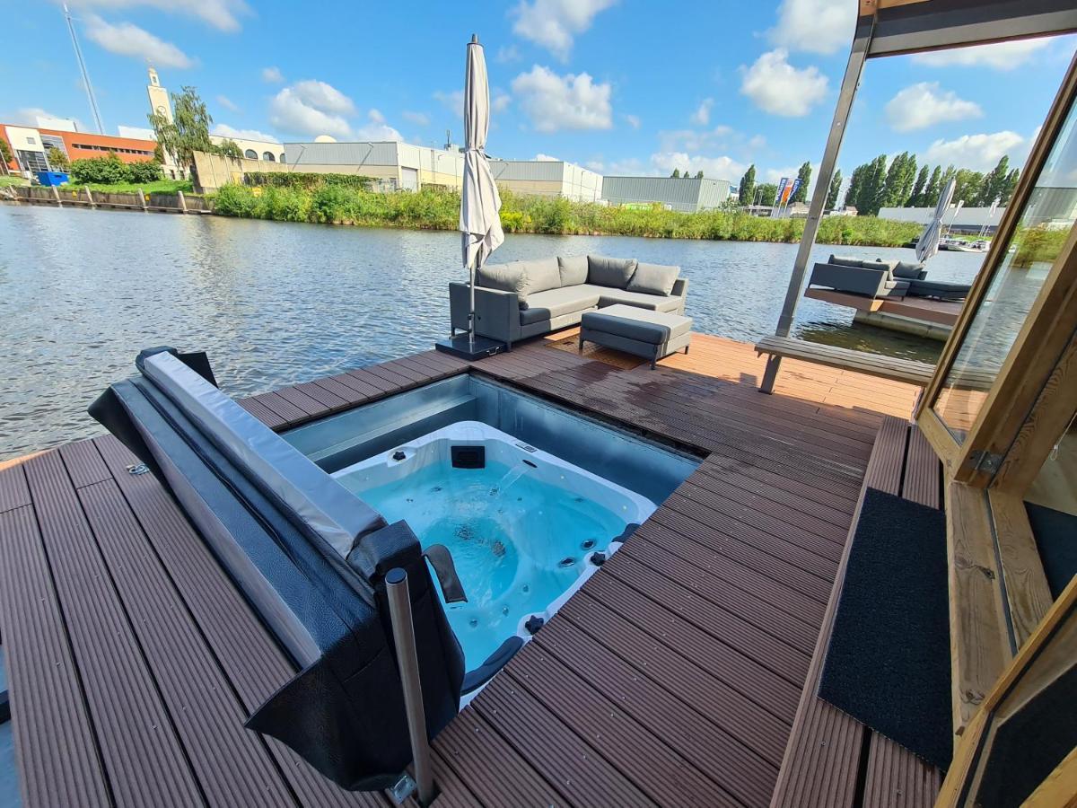 Wikkelboats @ Tramkade Den Bosch Vila Orthen Exterior foto